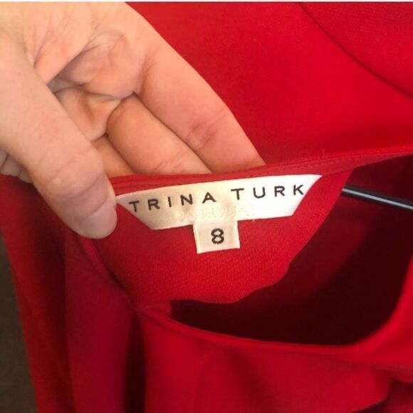 Trina Turk Hostess Back Keyhole Mock Neck Top - Picture 4 of 4